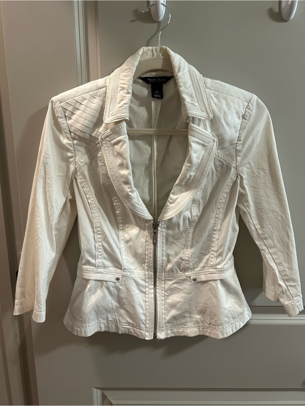 White House Black Market White Zip-Front Peplum Jacket